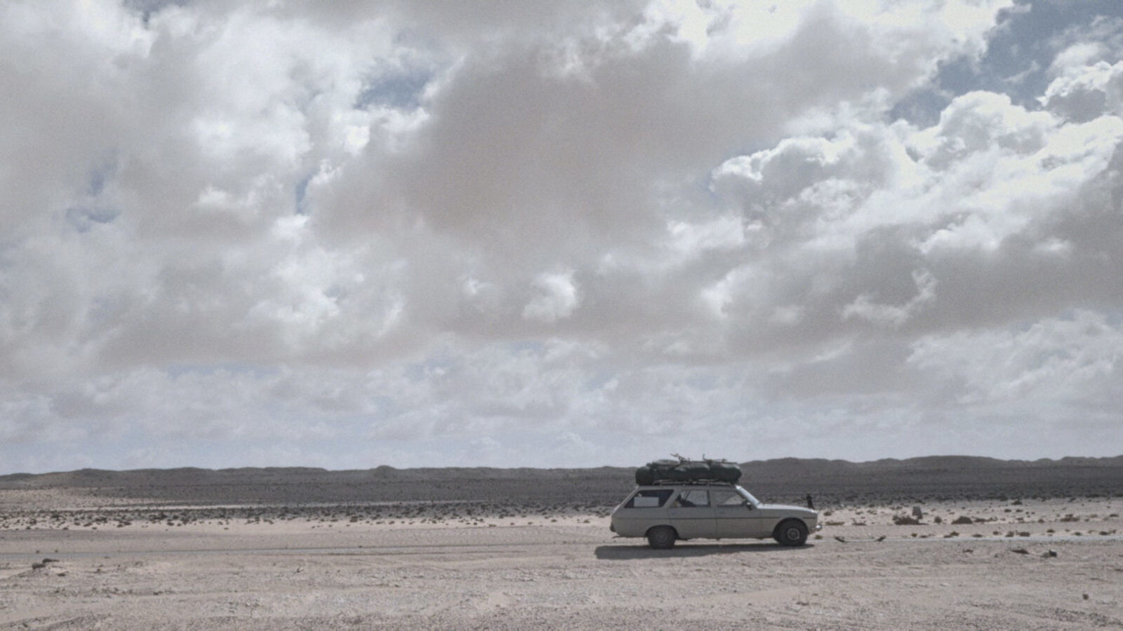 Slow <b><i>Yoon</i></b>, a slow journey