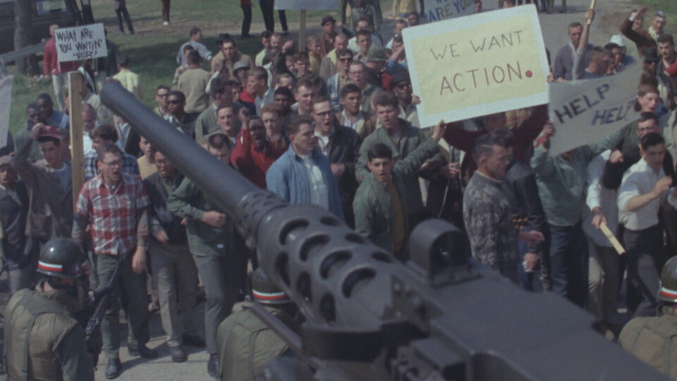 The spiral of unrest and power